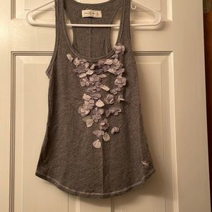Abercrombie gray floral tank
